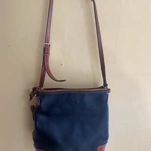 Dooney bourke purse